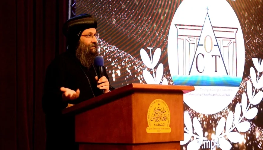 الأنبا هيرمينا: البابا شنودة قاطرة التعليم والبابا تواضروس بابا التجديد