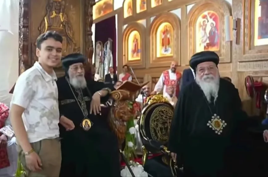 كاراس بيشوي.. طفل عبقري يعرض مشروع "المزرعة الذكية" أمام البابا تواضروس